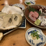 すし屋の弥助本店 - 牡蠣　あじ、たこ、