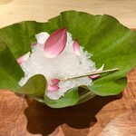 東山 吉寿 - かき氷 毛蟹 ミニオクラ 酢橘 生姜