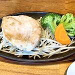筋肉食堂 - 鶏ムネ肉200g(Aセット玄米100g、スープ)プロテイン付き950円