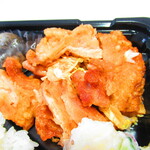 Okazudokoro Misen - よりどり弁当・ご飯大盛　６５０円（税込）メイン・油淋鶏のアップ【２０２０年８月】
