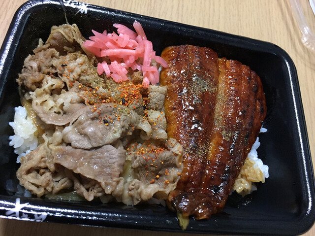 すき家 4号古川西館店 - 塚目（牛丼）の写真