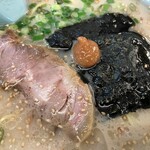 ラーメン山岡家 - 具材アップ