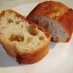 オザミ・デ・ヴァン - パンはお代わり可能