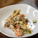 洋惣菜 亀洋 - 2020.8 仔羊とフェタチーズのパンザネラ（500円）