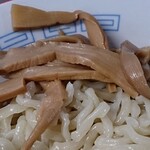 中華そば処 琴平荘 - テイクアウト 温タレつけ麺のメンマ