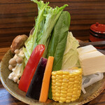 Kiwaminiku Shabuichi - しゃぶしゃぶコースのお野菜盛り合わせ