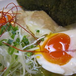 美志満 - 白髪ネギと糸唐辛子＋味玉