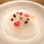 ラ・ボンヌターブル - 