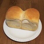 ホットベーグル - 食パン ￥356