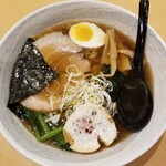 ラーメン とまや - 昔風ラーメン 600円