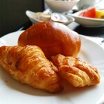 ANAクラウンプラザホテル岡山 和食ダイニング廚洊 - パン　軽ぅ～い( ﾟДﾟ)ｳﾏｰ