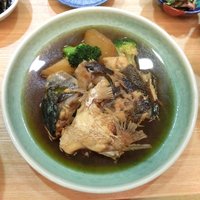 むとう - 日替り膳 1300円 の鯛あら煮