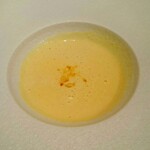 ベルエキップ - 淡い玉蜀黍のクリームスープ