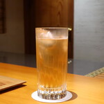 日本料理 幸庵 - 黒糖焼酎仕立て すもも酒のソーダ割り