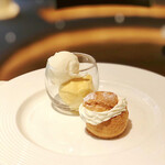 ザ・テラス - ６皿目@アイス（杏仁ミルク・エキゾチックココナツ）