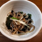 ごちそうや 鬼瓦 - 酢の物。なんかのカワ