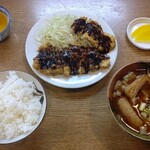 福とん - 中とんかつ ＋ めし小 ＋ 豚汁