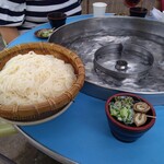 ドライブイン刈谷田 - そうめん３人前（１５００円）