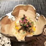 エクアトゥール - 黒鮑とイカ、大和芋、白味噌