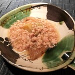 エクアトゥール - フカヒレ、賀茂茄子