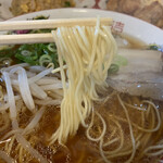 博多中華そば 元祖 - 麺は細ストレートのパツパツ麺！