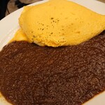 喫茶 コロンビア - チーズオムレツカレー