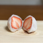 覚王山フルーツ大福 弁才天 - 夏いちご