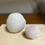 覚王山フルーツ大福 弁才天 - 夏いちご、無花果