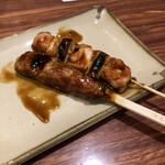 串鳥 - 鳥精肉、青南蛮つくね 275円