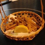 そば処 あおき - ごぼうチップ