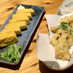 Kaisan Izakaya Hamazou - だし巻き玉子 460円(税抜)・鱧の天ぷら 750円(税抜)