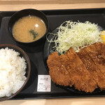 松のや - わらじかつ定食(750円)