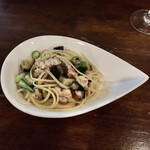 ラ･マンチーナ - 鱧と夏野菜のパスタ