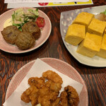 Famirishokudousakanayasan - だし巻き玉子にすり身揚げとタコの唐揚げ