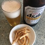 一品香 - キャーーー！！！先ずはコレだ！
チンカチンカの冷やっこいルービーヽ(´o｀

俺だけ悪いね^^;



