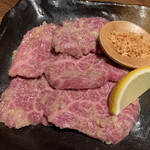 クロスケ - 鹿児島黒牛ニンニクロース