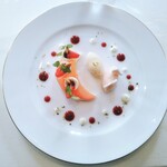 レストラン クレッセント - 白桃のメルバ　ベルベンヌの香り