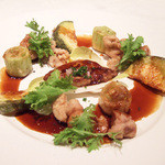 リ・ド・ヴォーの米粉フリット、フォアグラ添え(2730円)