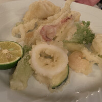 ヴィノ・ヒラタ - 