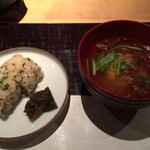 大三 - 食事は鱧寿司と味噌汁