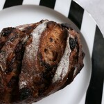 ブーランジェリー セイジアサクラ - マカダミアチョコレート