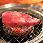 肉のオカヤマ直売所 - シャトーブリアン 焼き焼き風景
