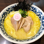 名物よだれ鶏と濃厚鶏白湯麺MATSURIKA - 特製濃厚鶏白湯麺