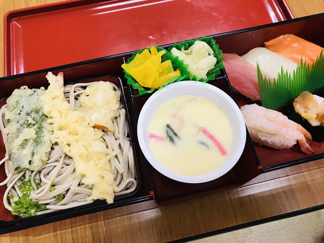 宅配専門寿司 By ひな祭り 札幌海鮮丸 室蘭店 東室蘭 寿司 食べログ 宅配専門寿司 By ひな祭り 札幌海鮮丸 室蘭店 東室蘭 寿司 食べログ