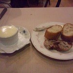 カフェ・ド・グルマン - セットのパン