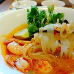 マンゴツリーカフェ - トムヤムスープの生米麺
