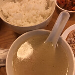 大衆焼肉 - 何かスープいる