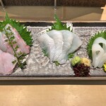 三代目 まる天 - 刺身 三点盛り（長崎 小豆羽田 + 鹿児島 白鯛 + 福岡 白いか）