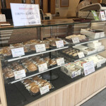 どら焼き専門店 嘉祥庵 - 店頭ショーケース①