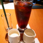 パティスリー SATSUKI - アイスコーヒー　お代わり無料
